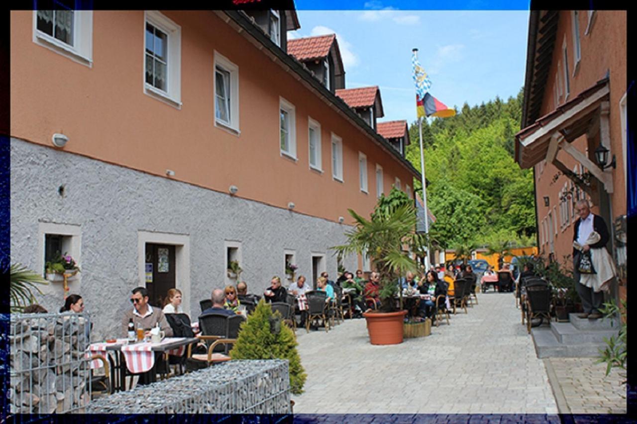 Landgasthof-Hotel Hammermuehle Донауштауф Экстерьер фото
